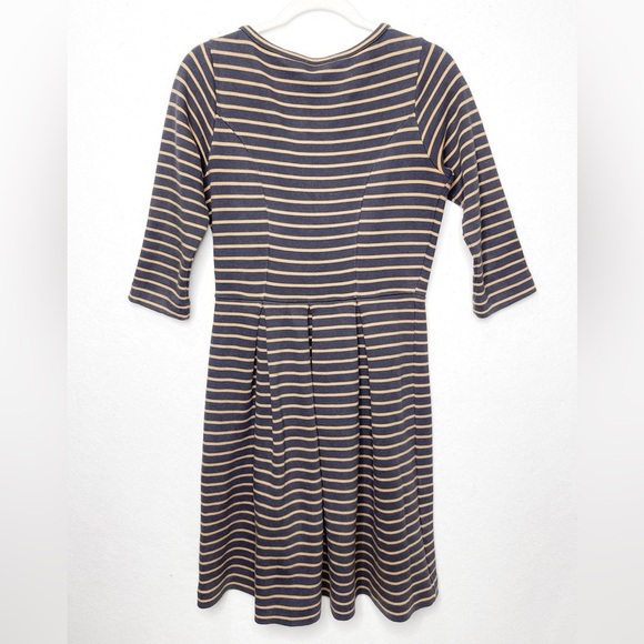 Boden Navy Blue Mustard Fit and Flare Striped Dress Size 6 Cotton Blend Pleated - Picture 3 of 6